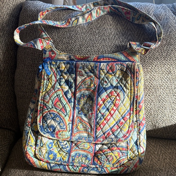 Vera Bradley Handbags - Vera Bradley Colorful Quilted Shoulder Bag